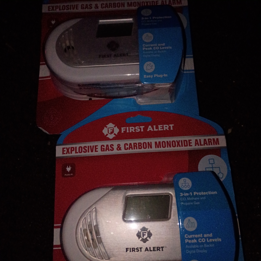 First Alert White Gas & Carbon Monoxide Alarm